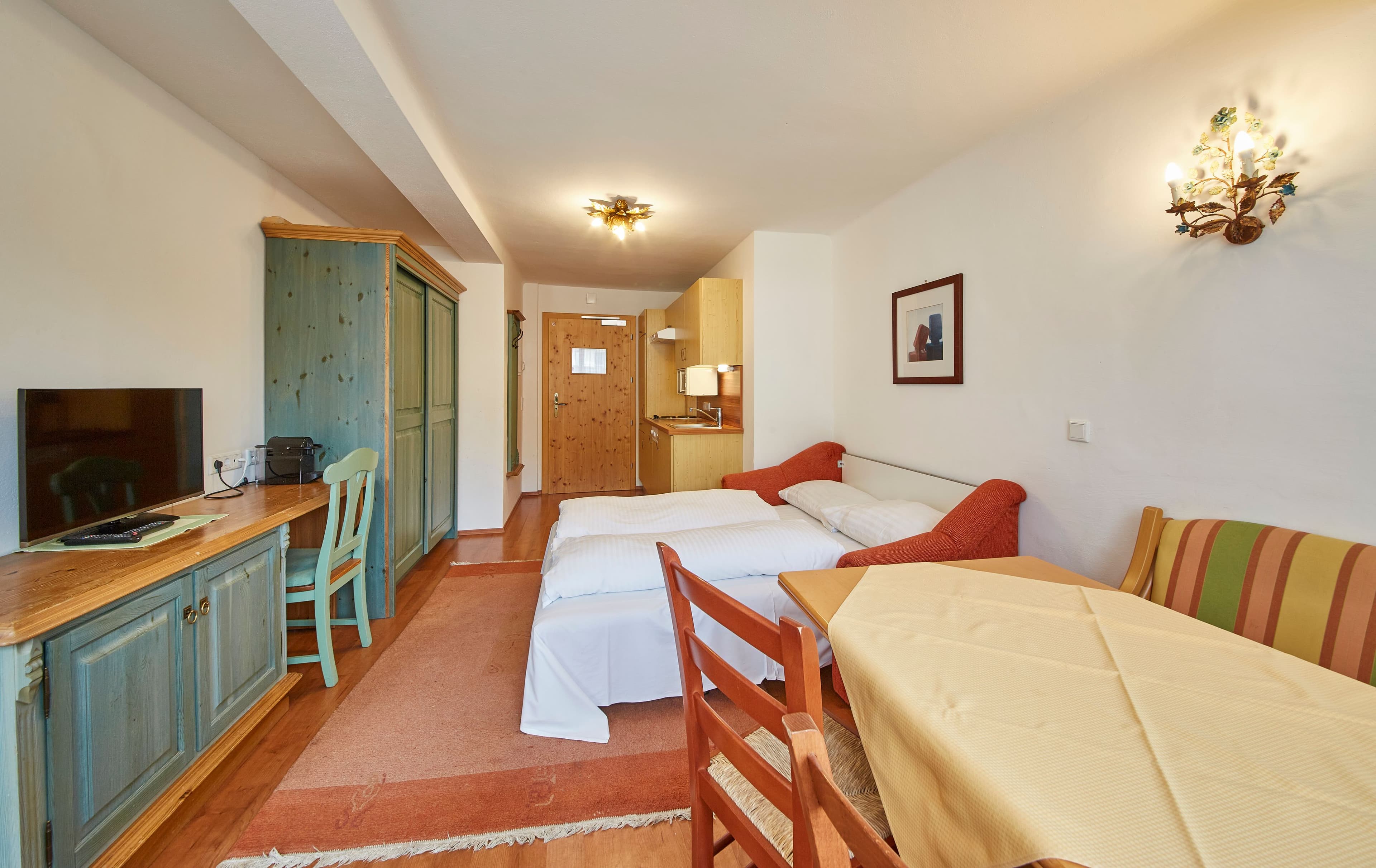 Chalet Haider Top 4 - Image 4