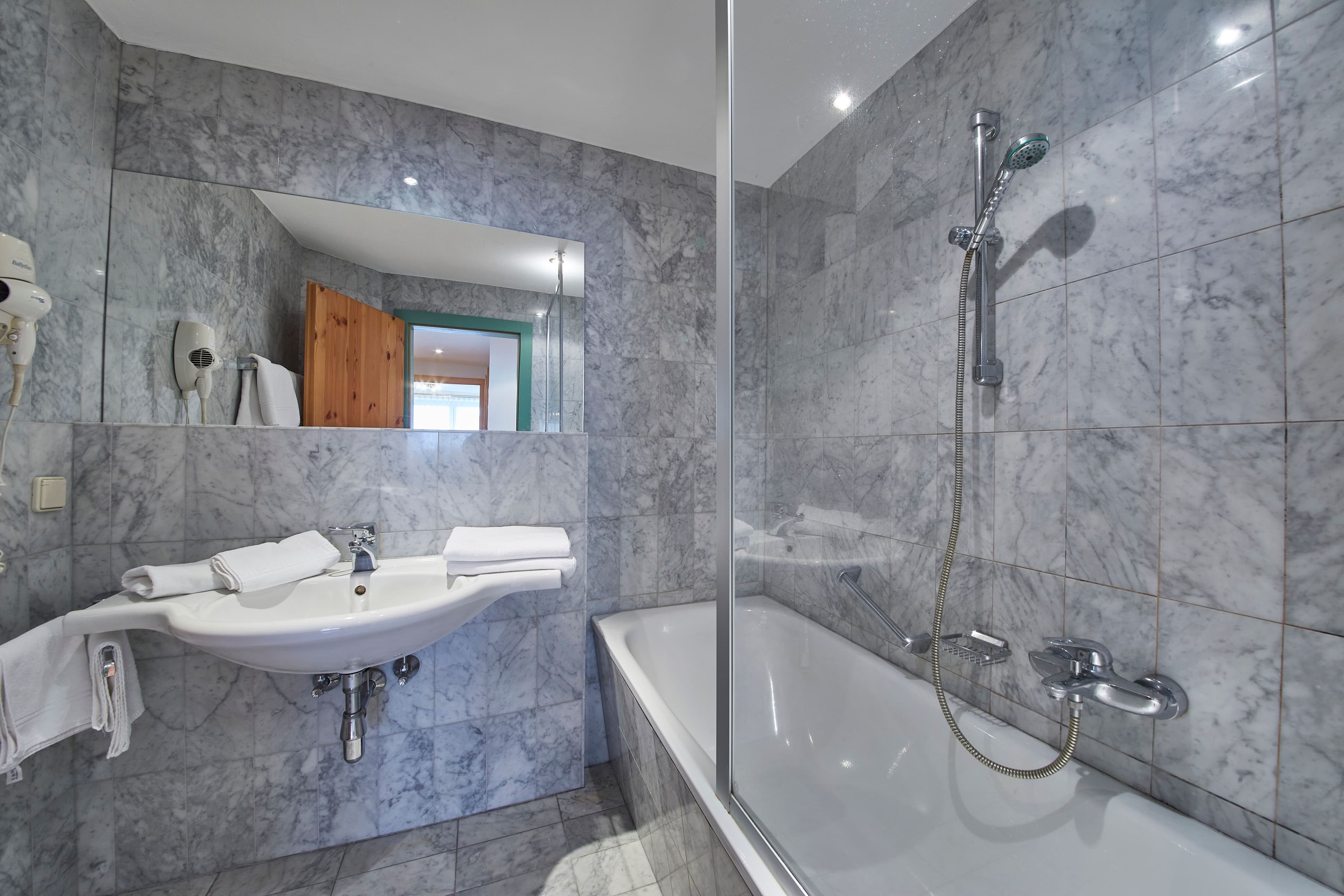 Chalet Haider Top 9 - Image 3